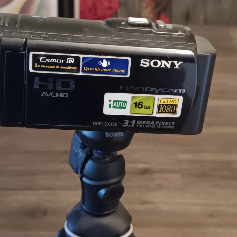 Sony handycam Black Camera with Flexible Tripod